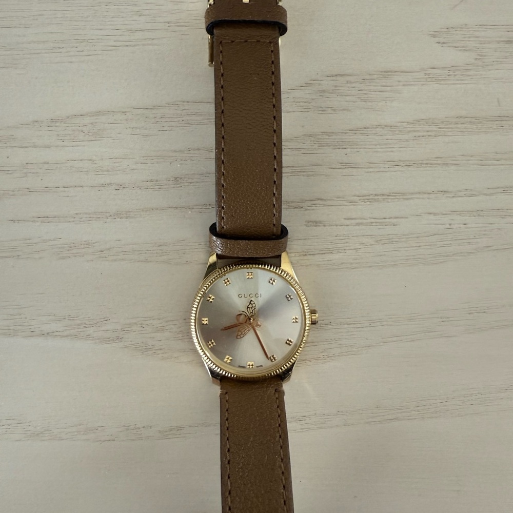 Gucci Gold and Brown Leather Watch with box